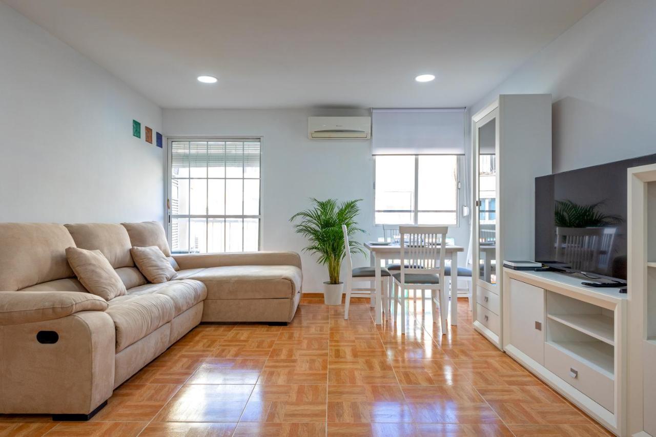 Charming 2 Bedroom Apartment At Triana Center By Oui Σεβίλλη Εξωτερικό φωτογραφία