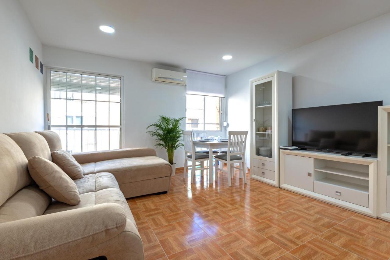 Charming 2 Bedroom Apartment At Triana Center By Oui Σεβίλλη Εξωτερικό φωτογραφία