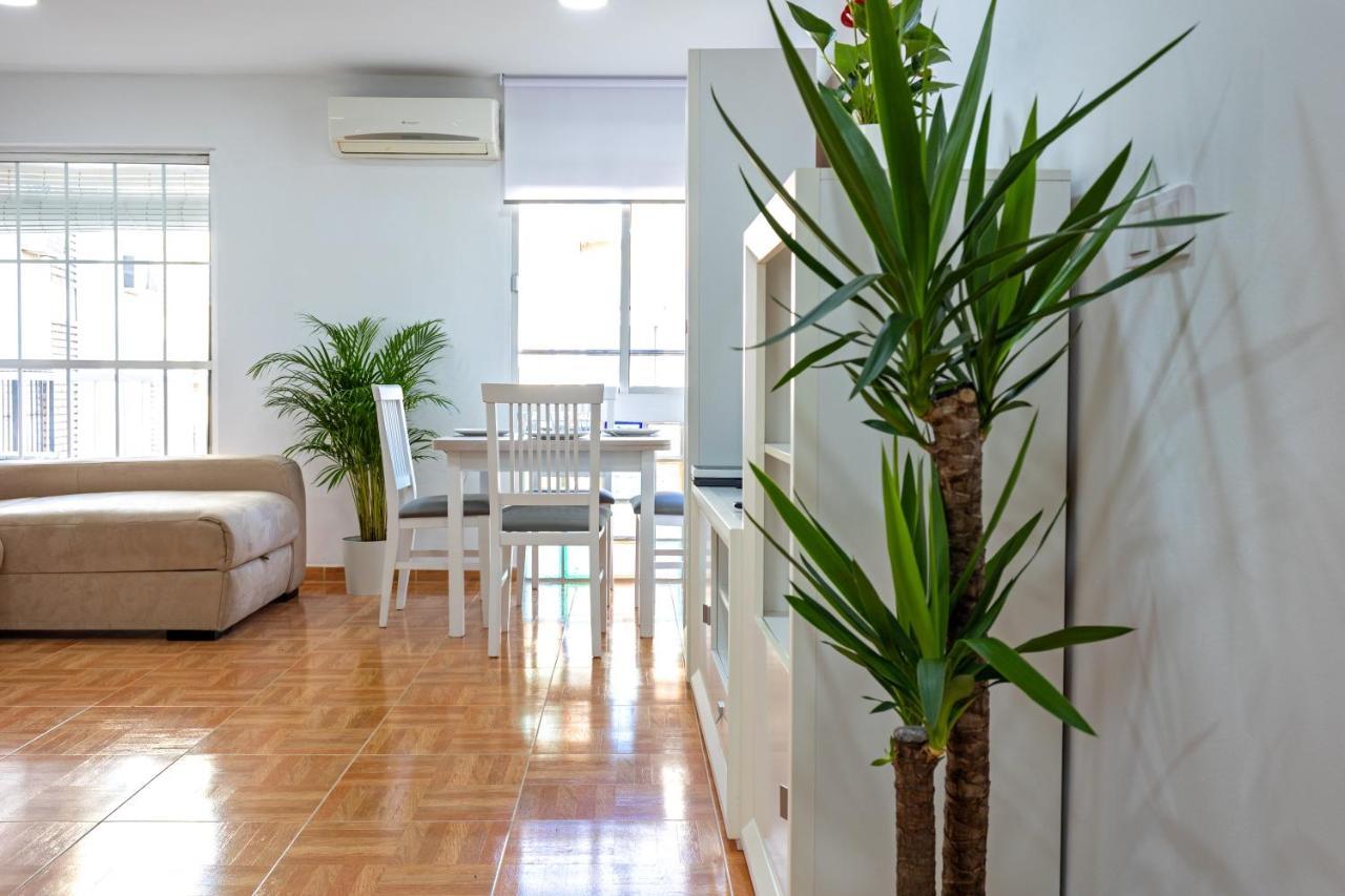 Charming 2 Bedroom Apartment At Triana Center By Oui Σεβίλλη Εξωτερικό φωτογραφία